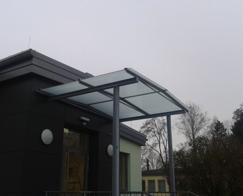 Glasüberdachung aus dem Hause Hillerzeder aus dem Salzburger Land
