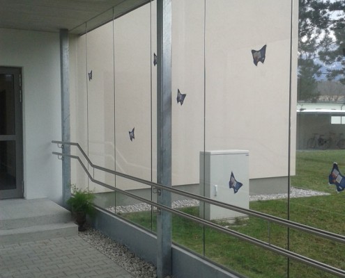 Glas- und Stahlwand aus dem Hause Hillerzeder